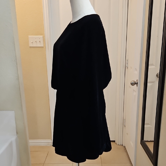 Universal Thread Black Long Sleeve Velvet Mini A-Line Dress Size Large NWT - Picture 6 of 10